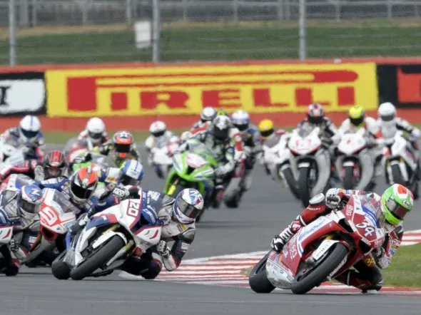 superstock 1000 preview nurburgring 2011 1