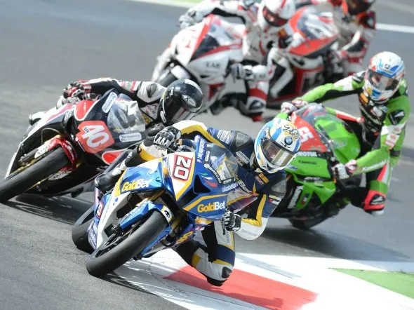 superstock 1000 review monza 2012 2