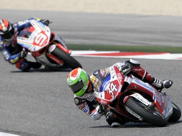 superstock1000 preview aragon 2011 1