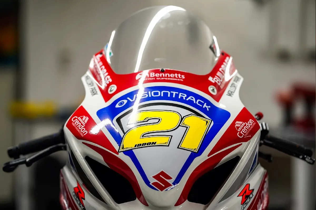 suzuki gsxr 1000 buildbase hawk bsb 2022