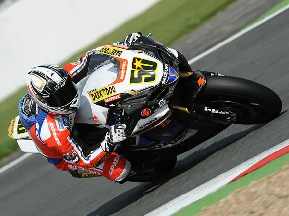 sylvain guintoli suzuki alstare france