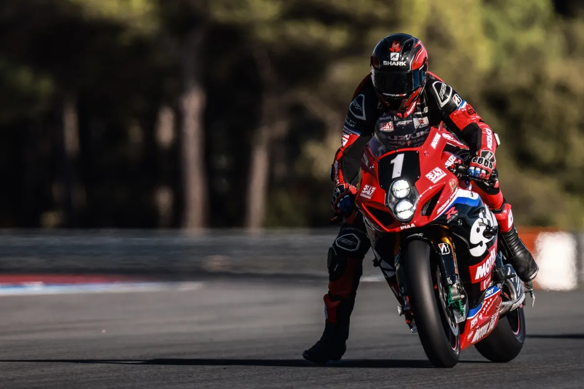 sylvain guintoli yoshimura sert motul suzuki bol dor 2022