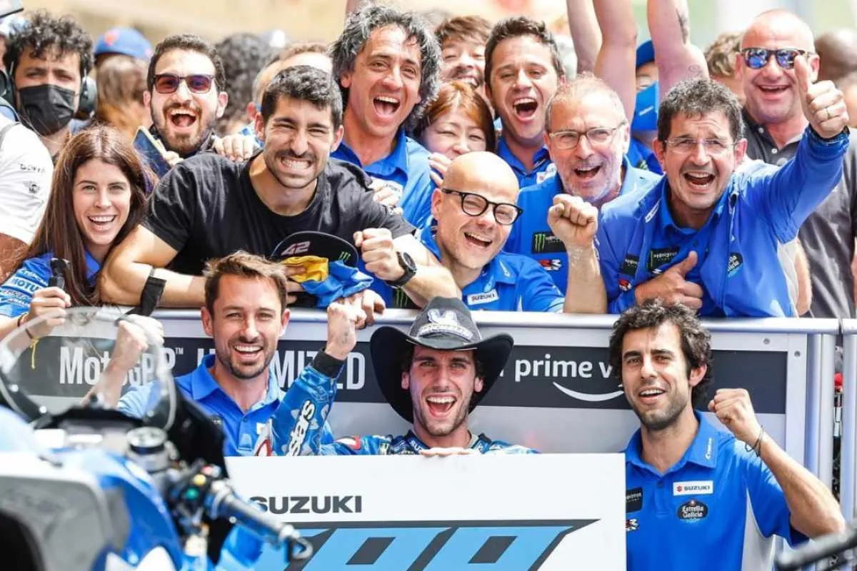 team suzuki motogp