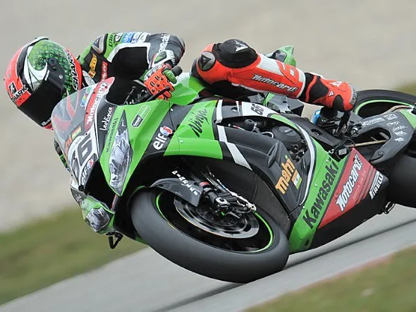 tom sykes race1 assen 2013