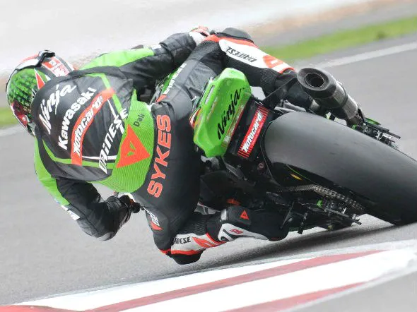 tom sykes silverstone 2013 fp1