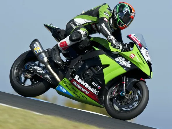 tom sykes sunday phillip island 2012