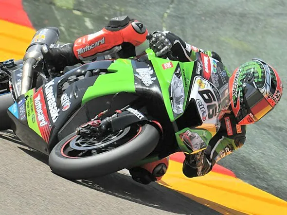 tom sykes superpole aragon 2012