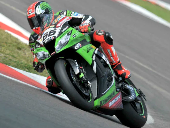 tom sykes warm up nurburgring 2013
