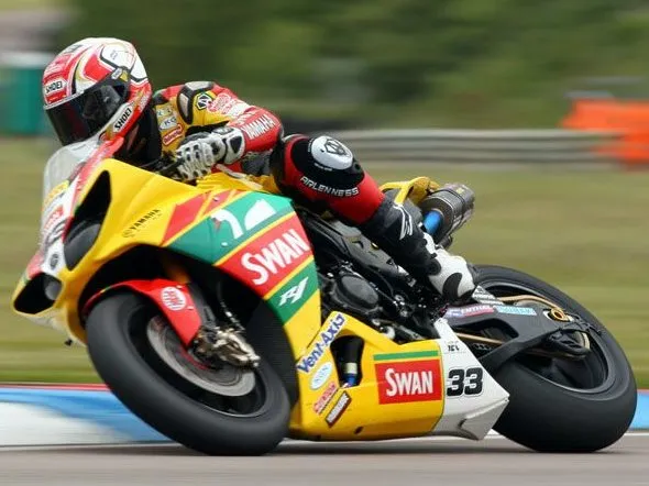 tommy hill race1 knockhill 2011