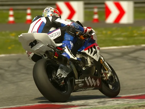 troy corser superbike monza friday 2009
