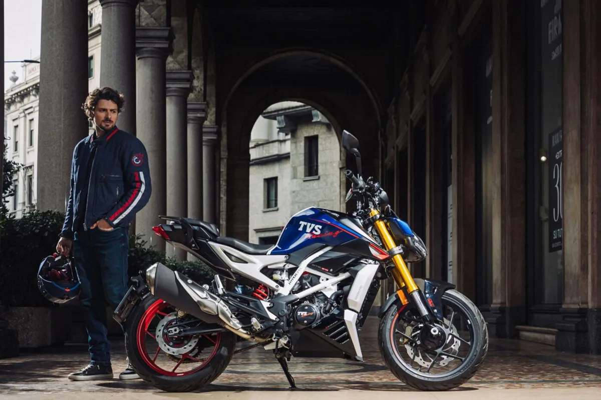 tvs rtr 310 banner modello