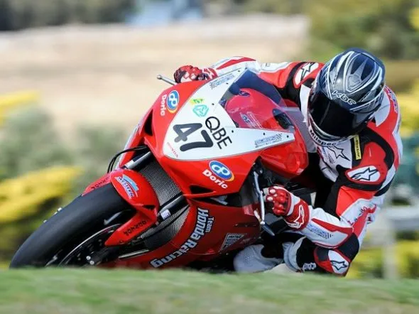 wayne maxwell asbk phillip island qualifying