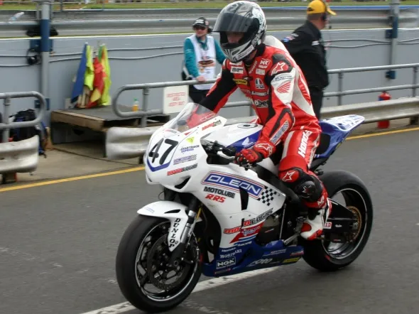 wayne maxwell pitlane asbk phillip island