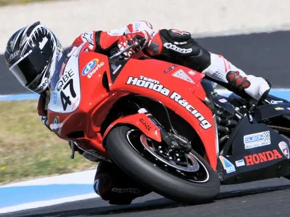 wayne maxwell qualifying 2012 phillip island
