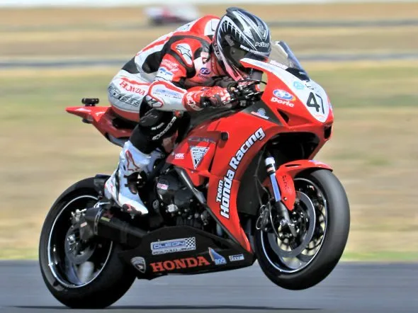 wayne maxwell queensland raceway 2012