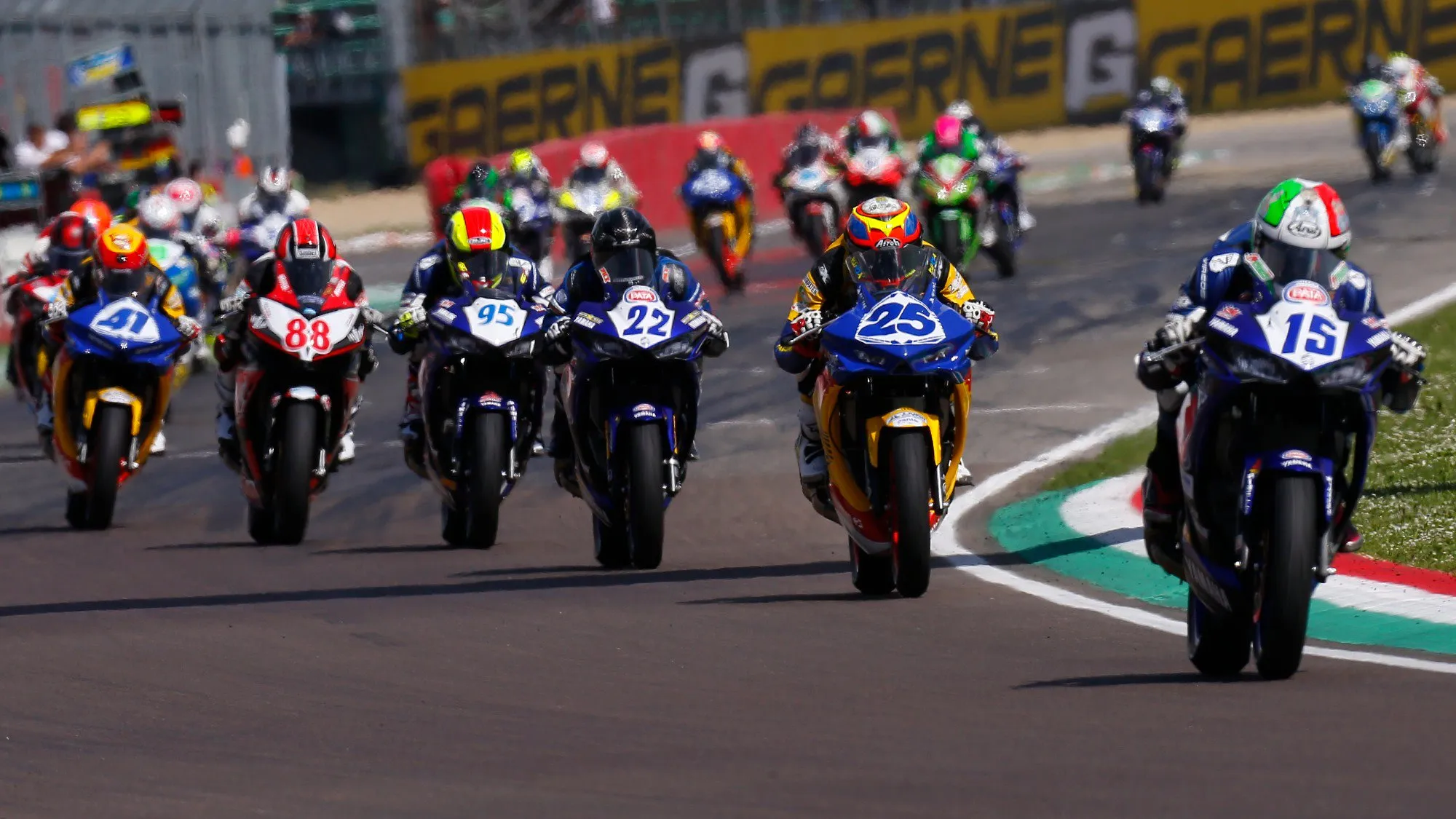 wss300 10226 r5 action full