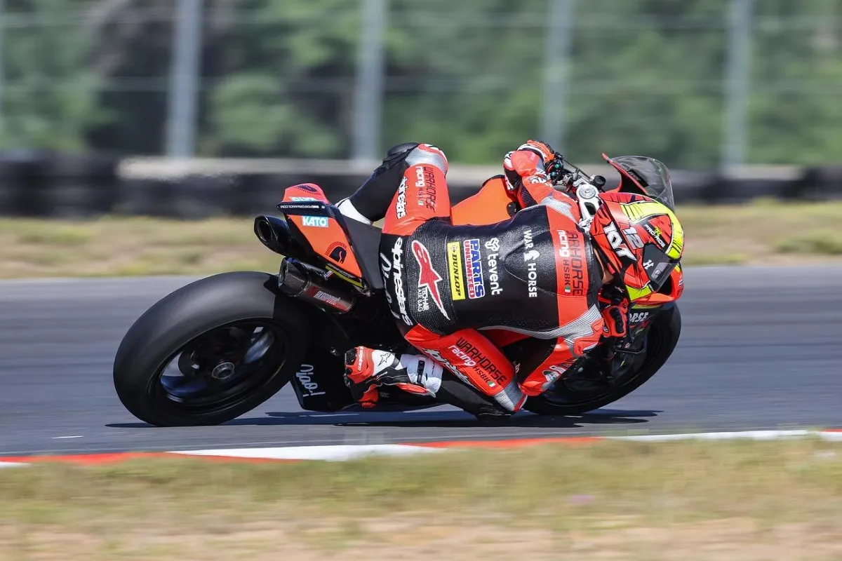 xavi fores panigale v2 ducati motoamerica 2023