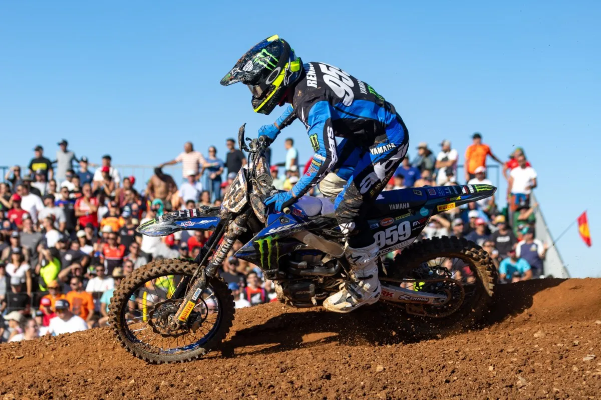 Tris d'assi Yamaha MXGP 2025: Renaux, Geerts e Vlaanderen
