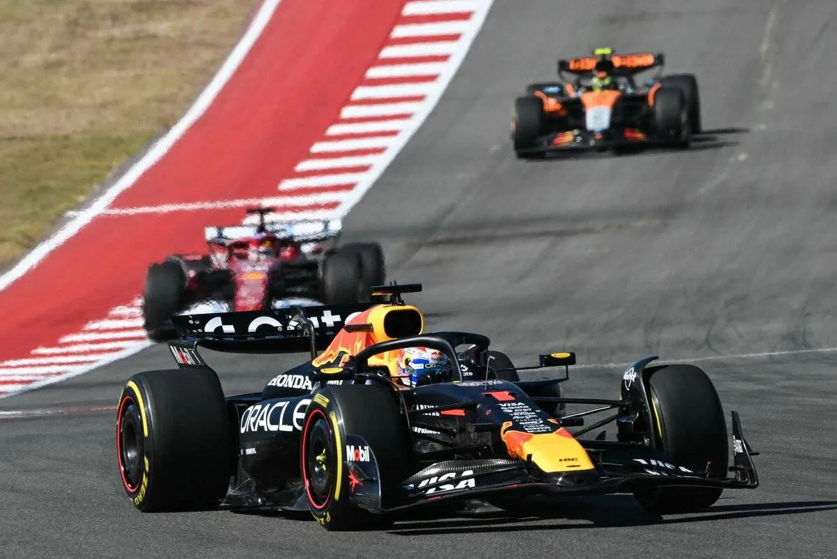 Formula 1 USA: Max Verstappen domina, ora Piastri e Norris hanno paura