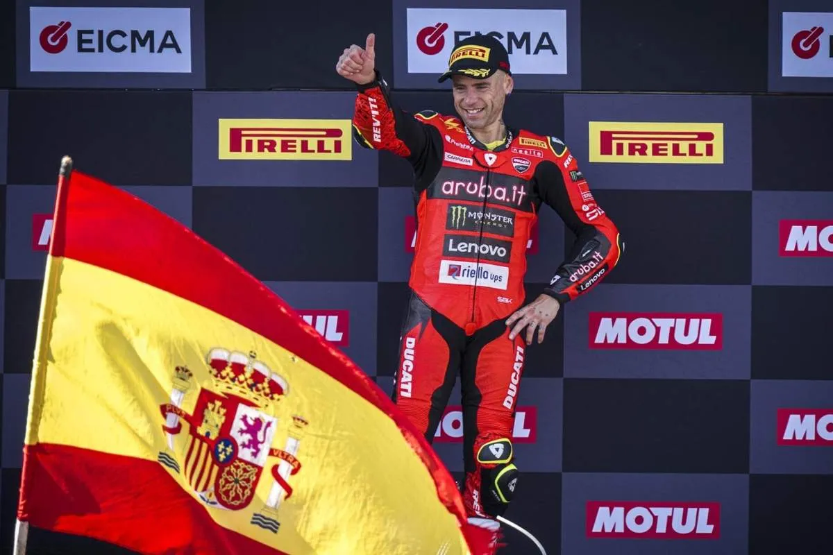 Superbike, Bautista punge Razgatlioglu: "Forse non ricorda il 2019..."