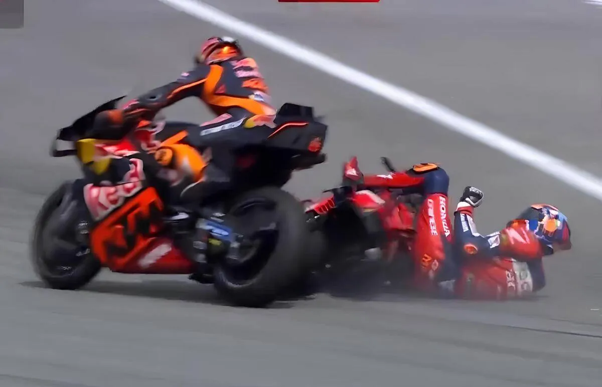 crash-marini-motogp-sprint-malesia