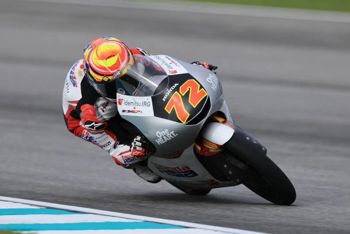 Moto3 Sepang: Taiyo Furusato primo trionfo di autorità, Pini che errore