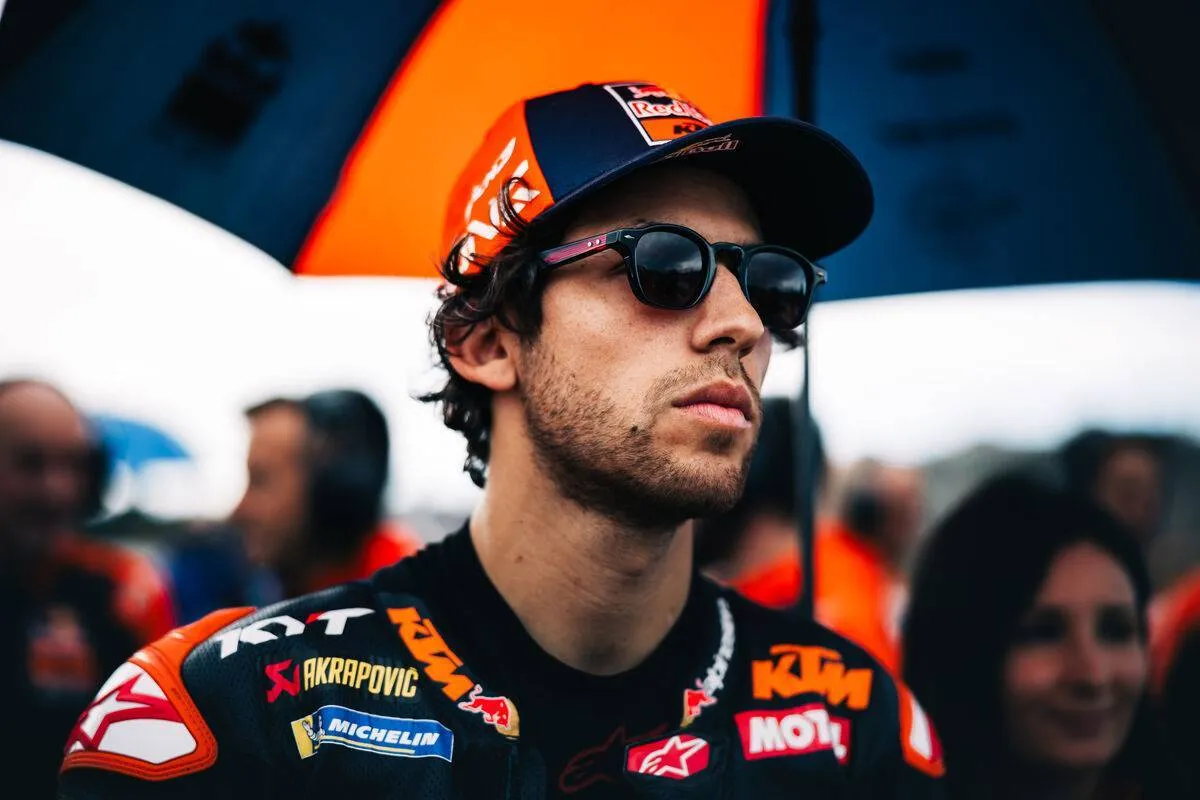 Enea Bastianini pilota KTM Tech3 MotoGP a Valencia