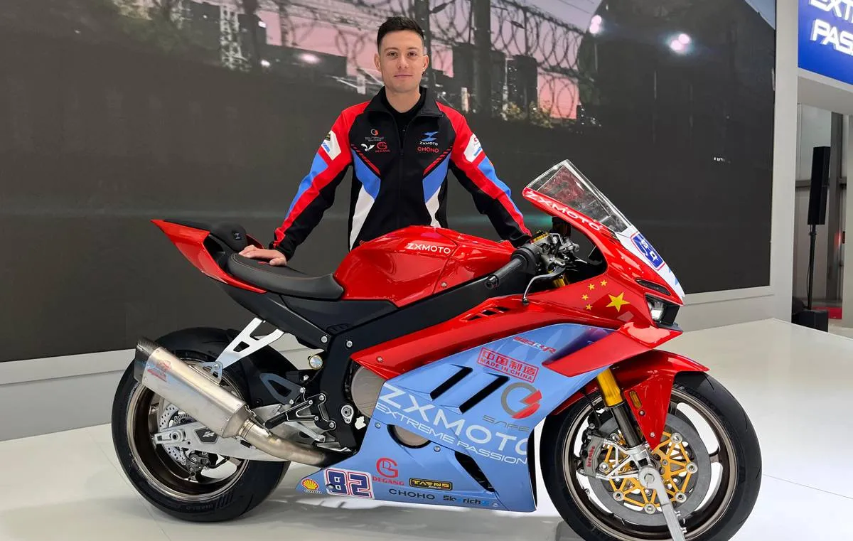 Federico Caricasulo sulla ZXMOTO 820RR-R di Evan Bros