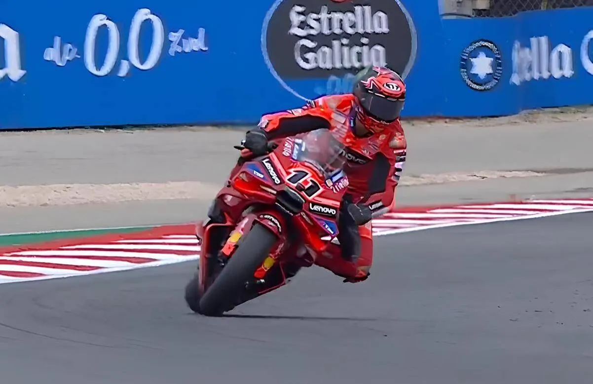 MotoGP Portimao: Ducati in vetta, com'è andato Nicolò Bulega? Tenetelo d'occhio!