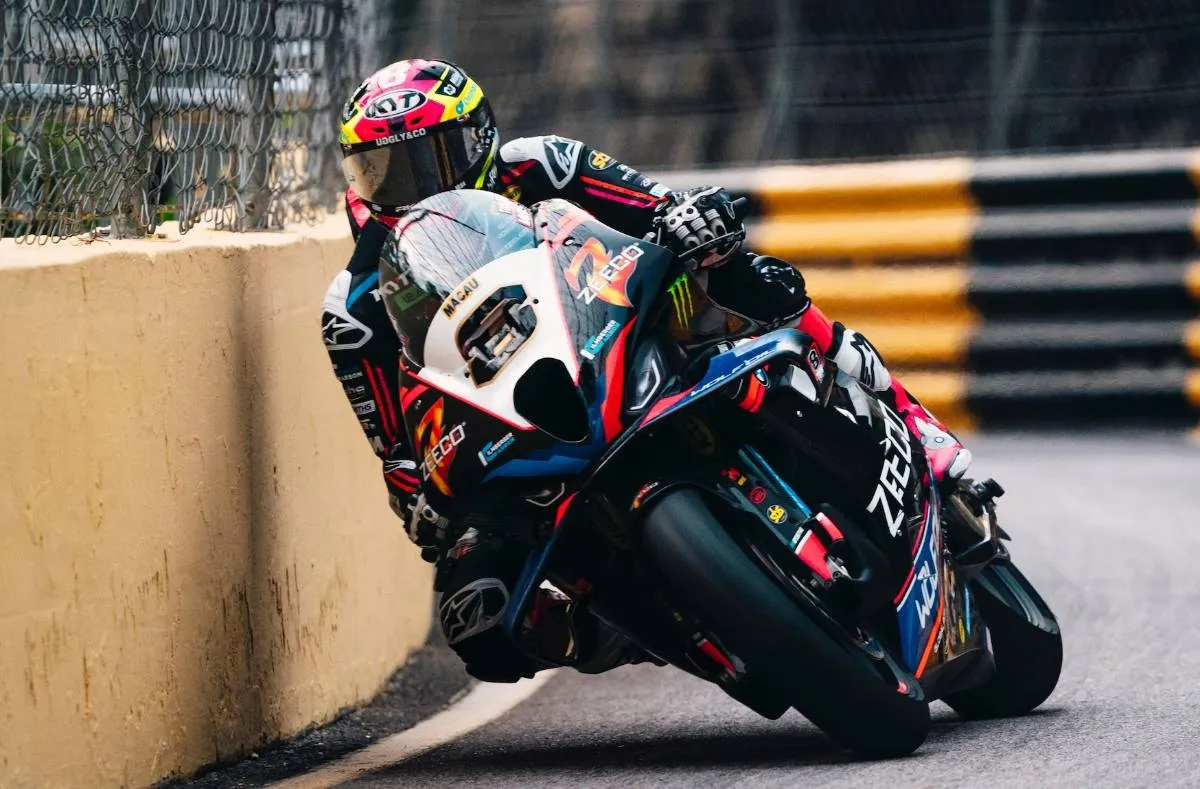 Davey Todd ha vinto la 58° edizione del Macau GP la gara cittadina più folle del mondo