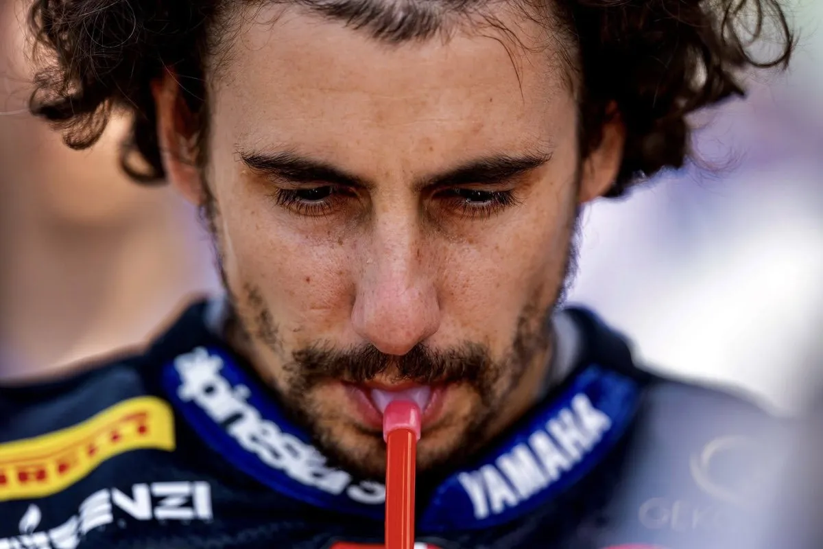 Niccolò Antonelli al via del CIV Supersport con AltoGo