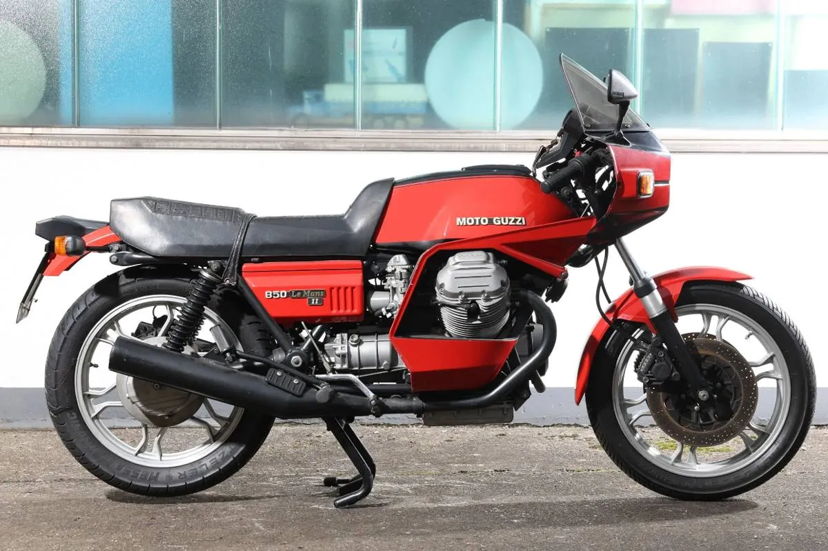 Moto Guzzi 850cc Le Mans II