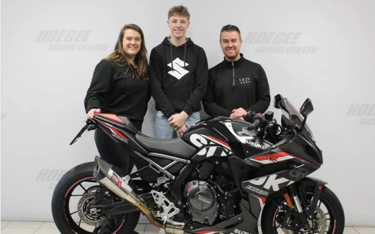 Suzuki returns to the World Championship: in 2026 the GSX-8R enters the Sportbike class with two teams and star Jeffrey Buis