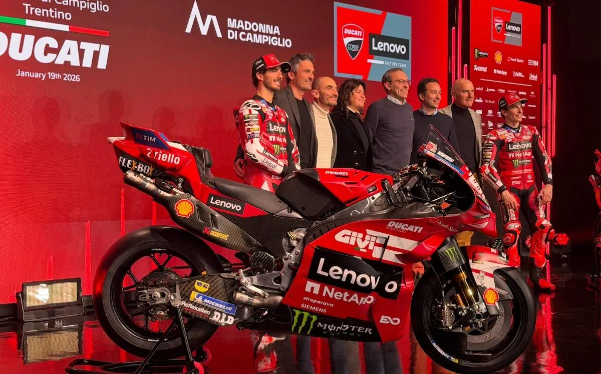 MotoGP, prime schermaglie in Ducati fra Bagnaia e Marquez