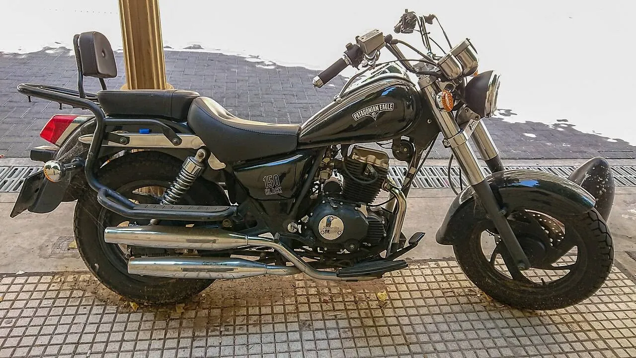 Moto Zanella Patagonian Blackstreet 150 Custom