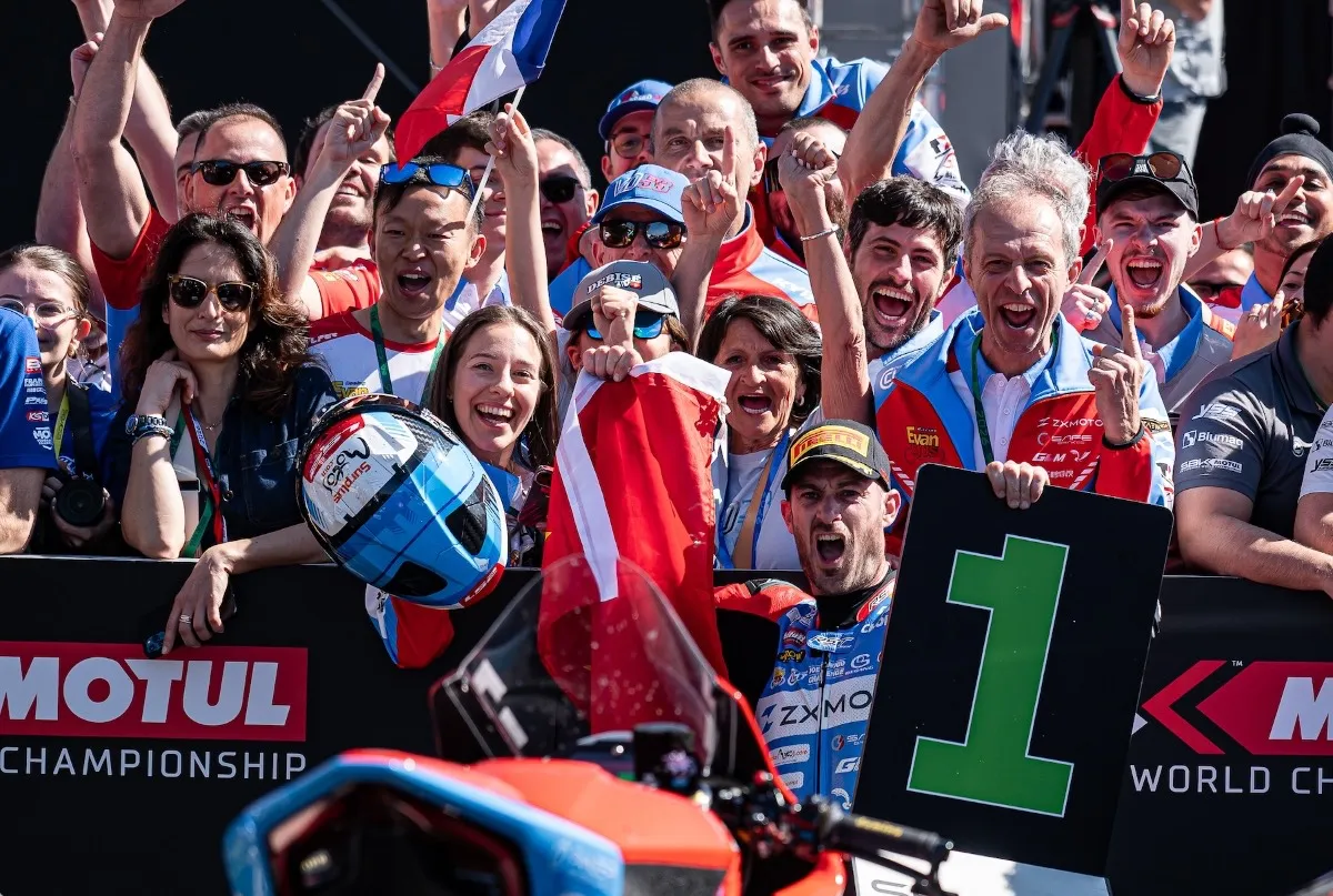 Supersport Portimao: la ZXMoto vince anche gara 2!