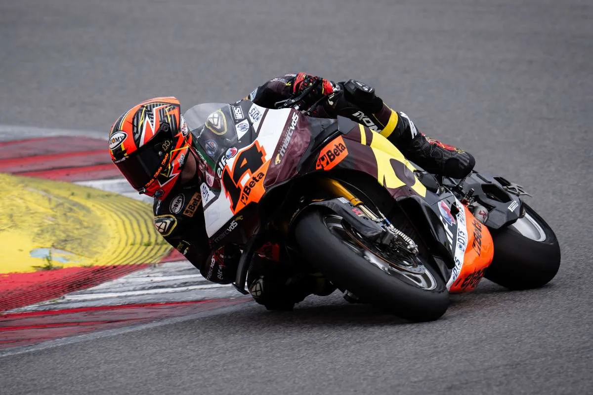 Sam Lowes Superbike Test SBK