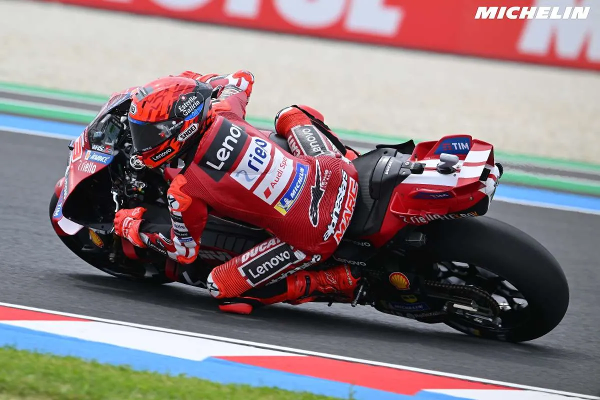 Marc Marquez pilota MotoGP guida la Desmosedici nella Sprint al Balaton Park