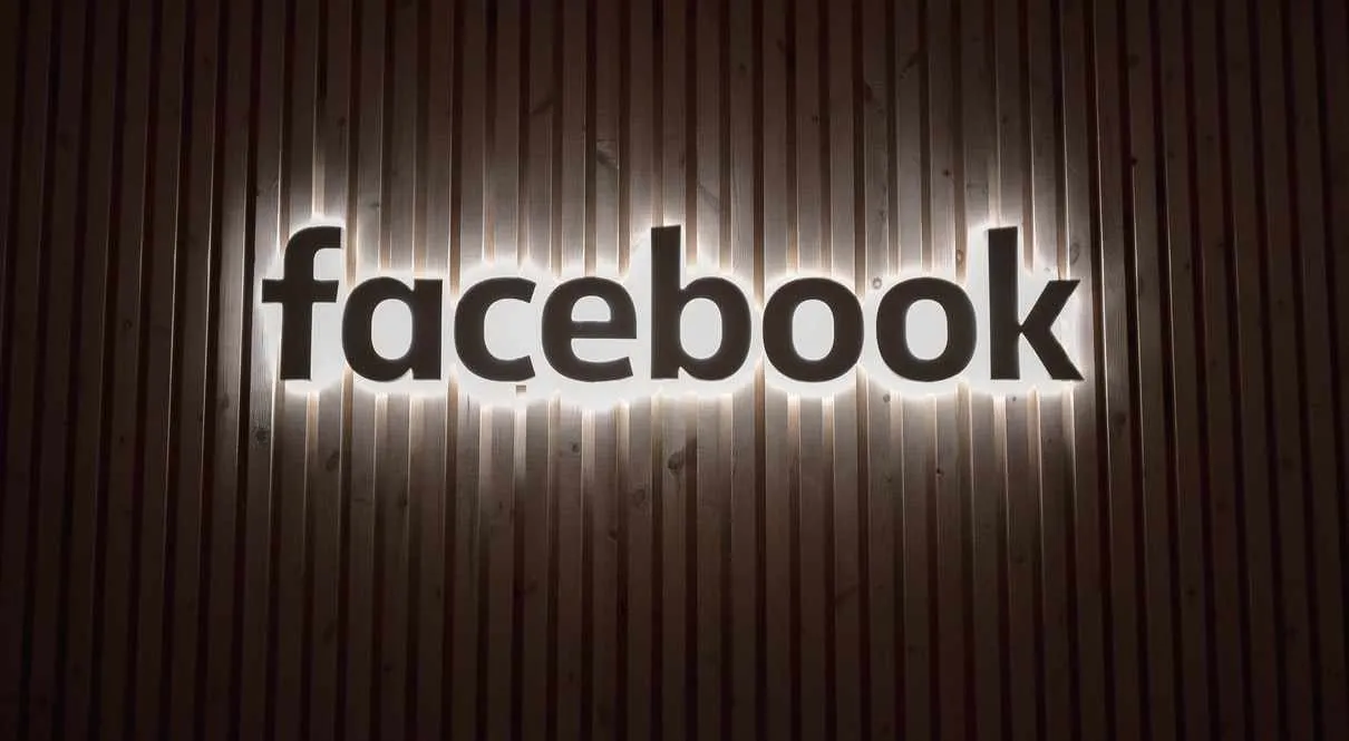 facebook in gesprek met regelgevers over cryptocurrency project libra cryptobenelux