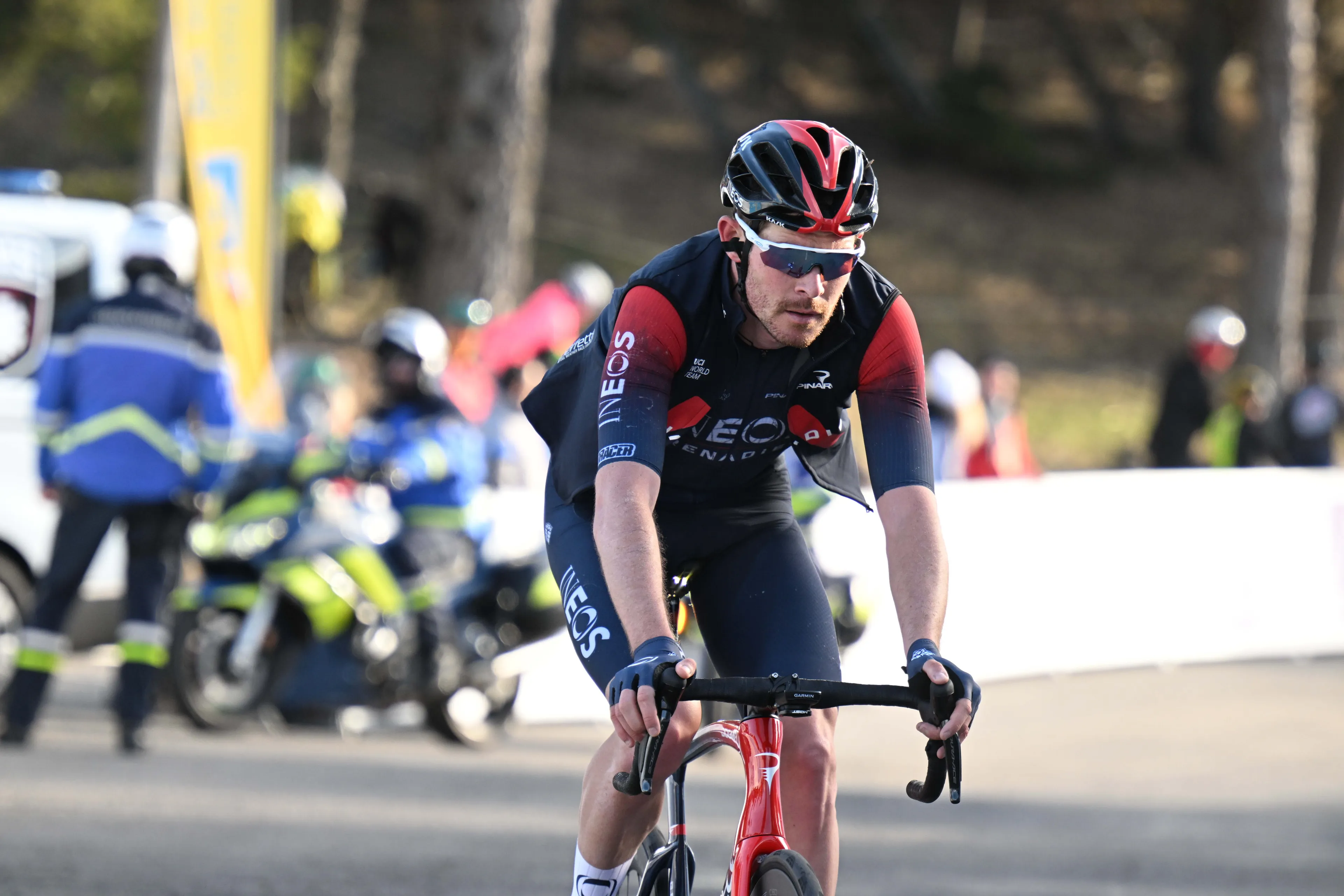 "A few people asking 'why not INEOS?'" - Luke Rowe explains decision to start DS role with Decathlon AG2R La Mondiale Team