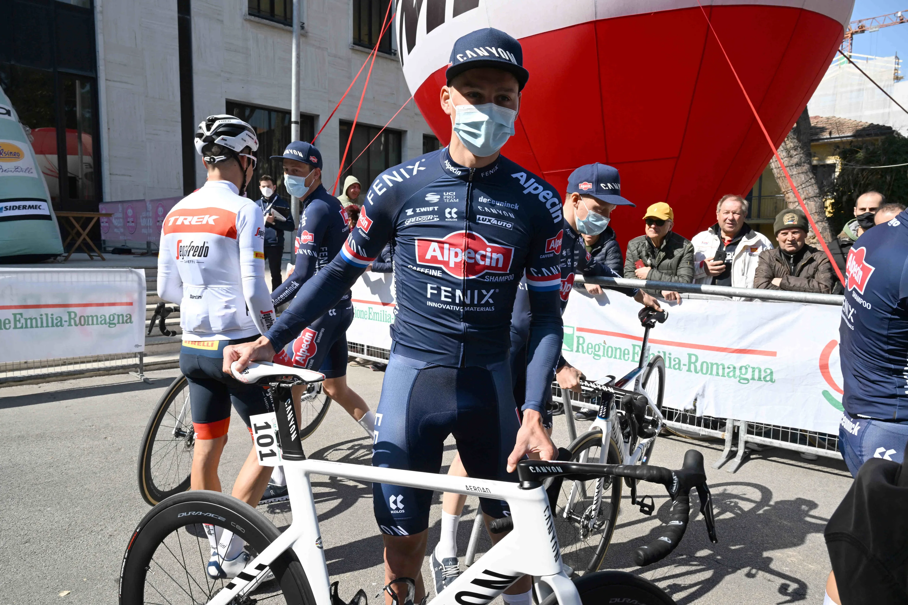 Mathieu van der Poel: "I need to gain hardness for the upcoming classics"