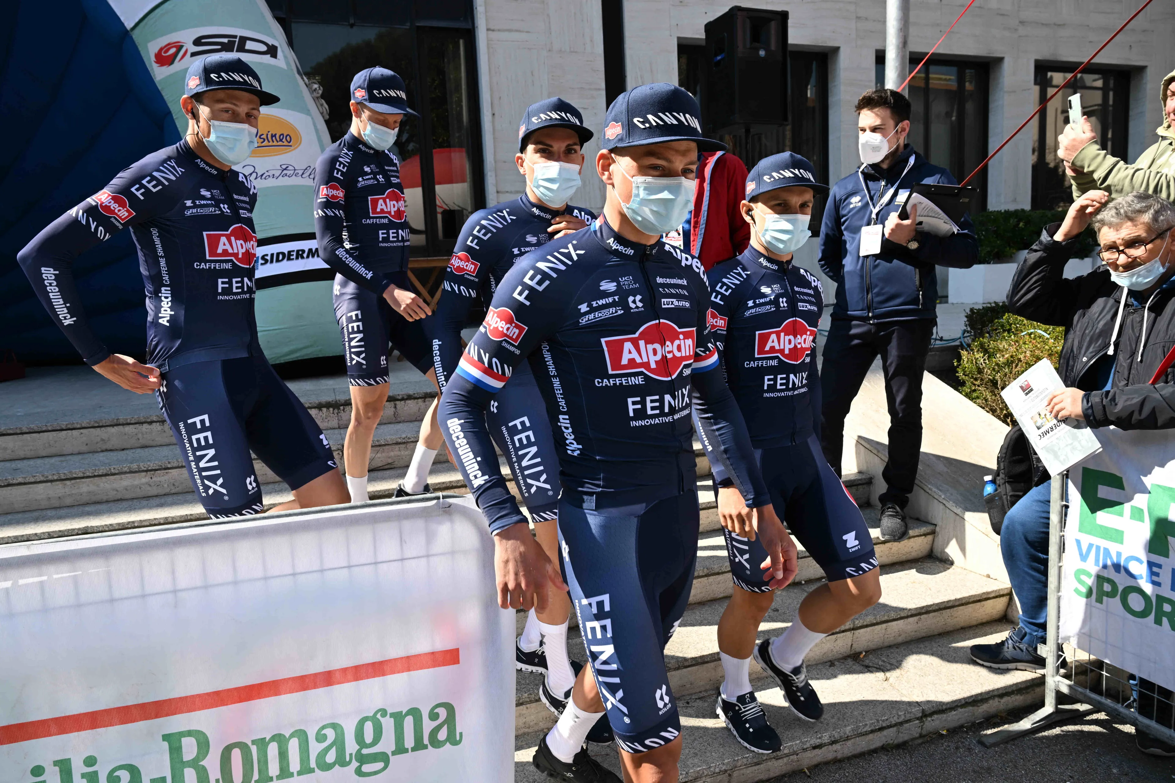 Mathieu van der Poel at the start: "I love this weather and it is going to be pretty epic"