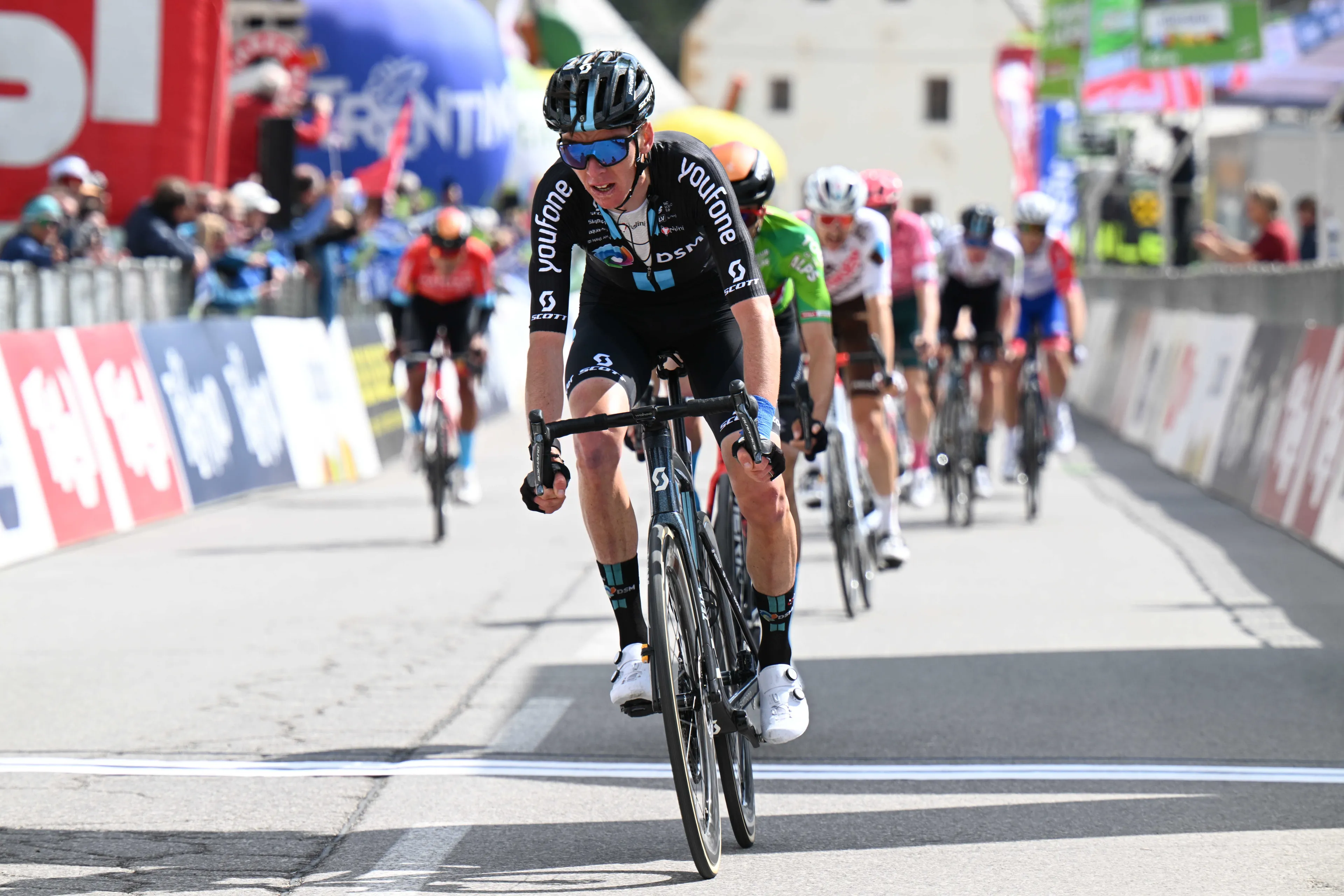 "Pretty interesting" Giro d'Italia going to plan for Romain Bardet after hard opening week