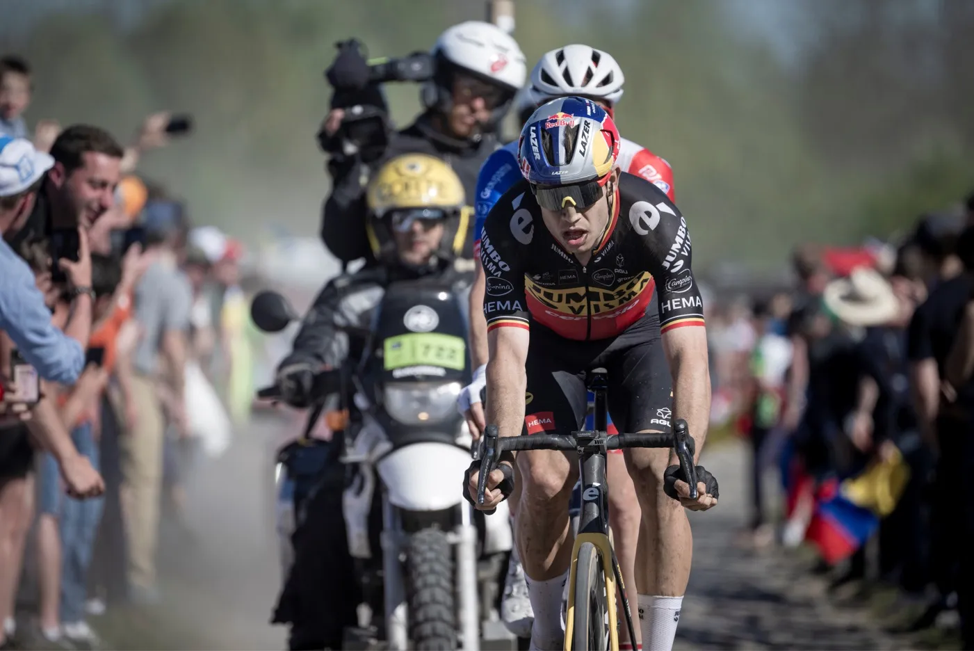 Wout van Aert and Remco Evenepoel confirmed to lead Belgium at World Championships