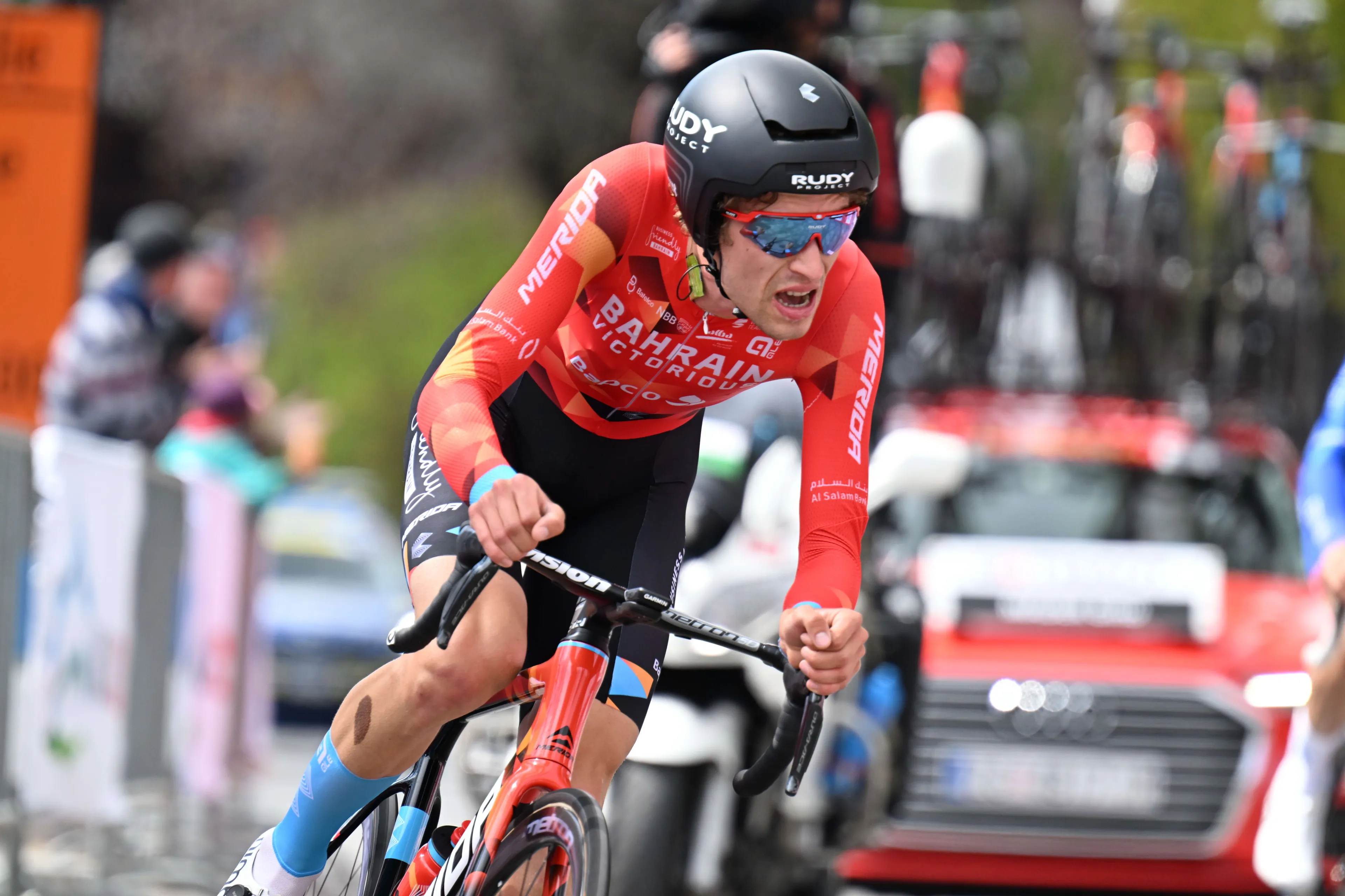 Gino Mäder uses Vuelta a Espana and glaciers as a way to inspire and donate towards fight against climate change