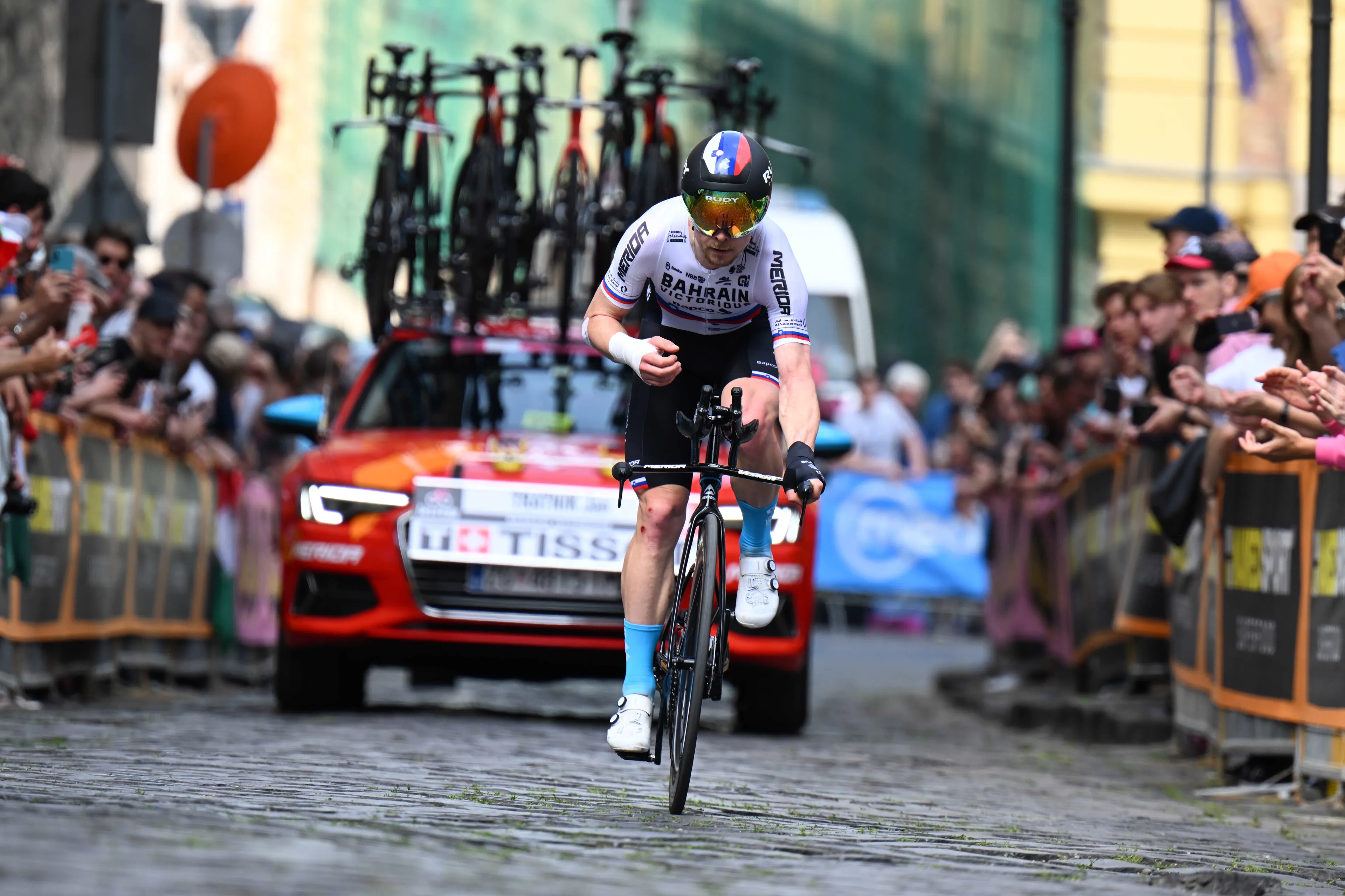 Jan Tratnik opens list of abandons at Giro after stage one crash
