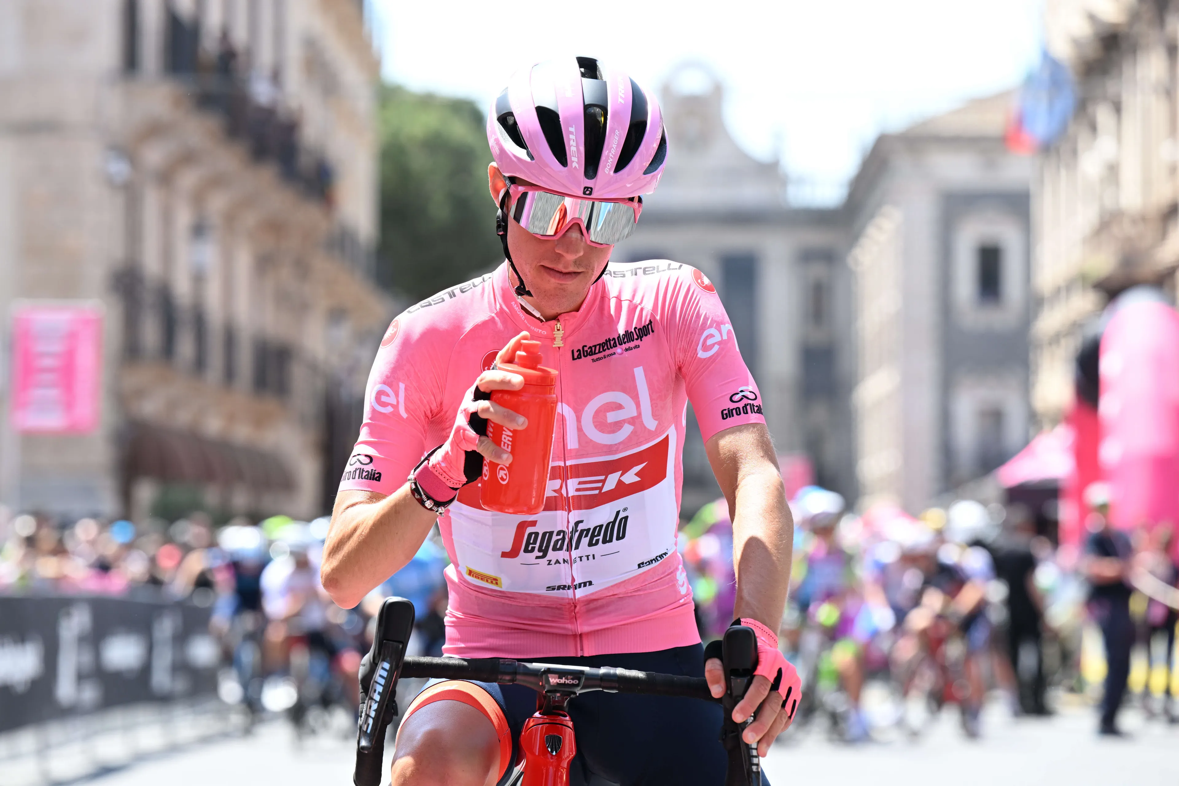 Trek-Segafredo extend contract with it's most recent star