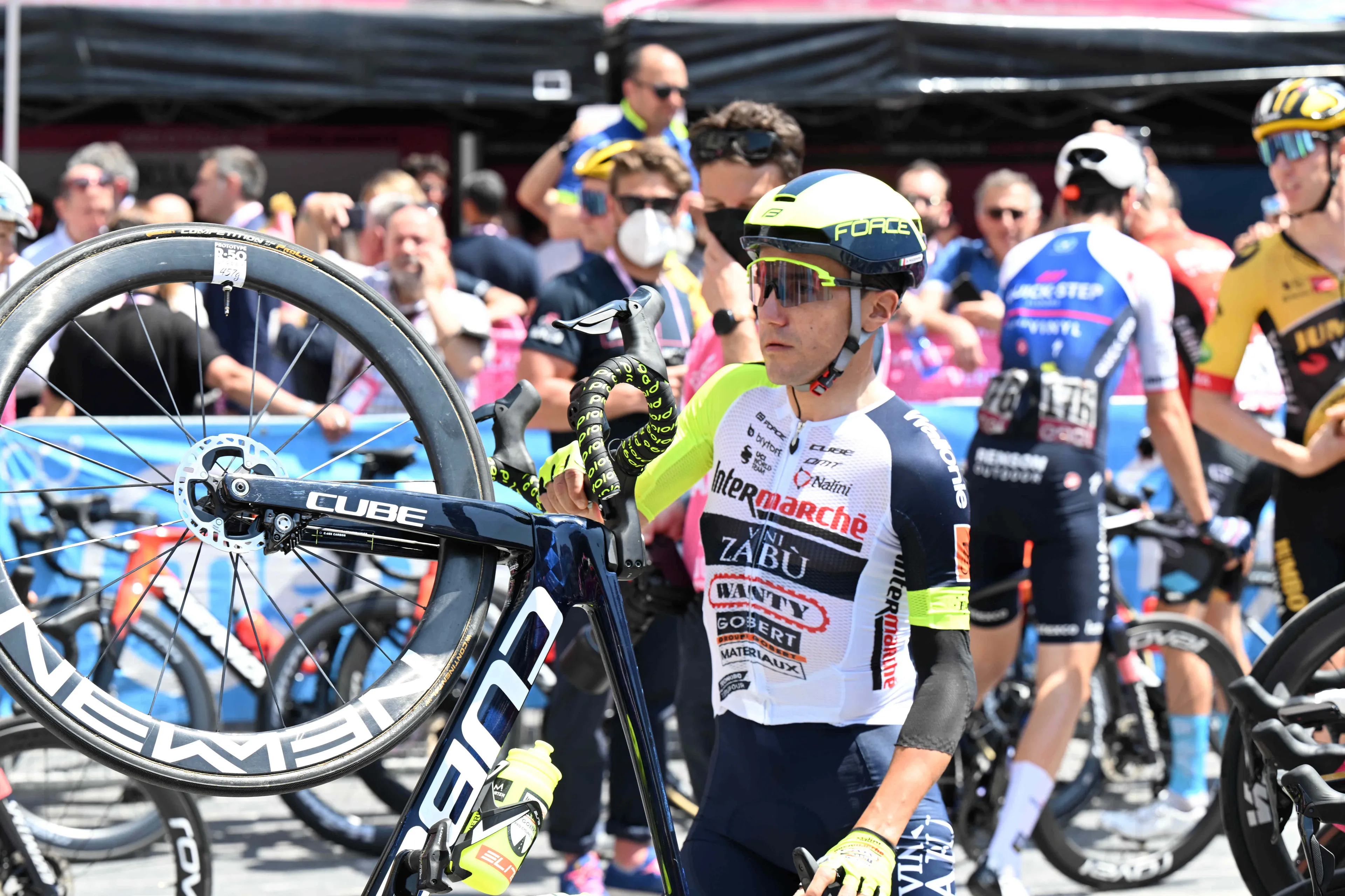 "Despite everything, we still haven't reached an agreement" - Pozzovivo fighting to keep World Tour career on it's feet