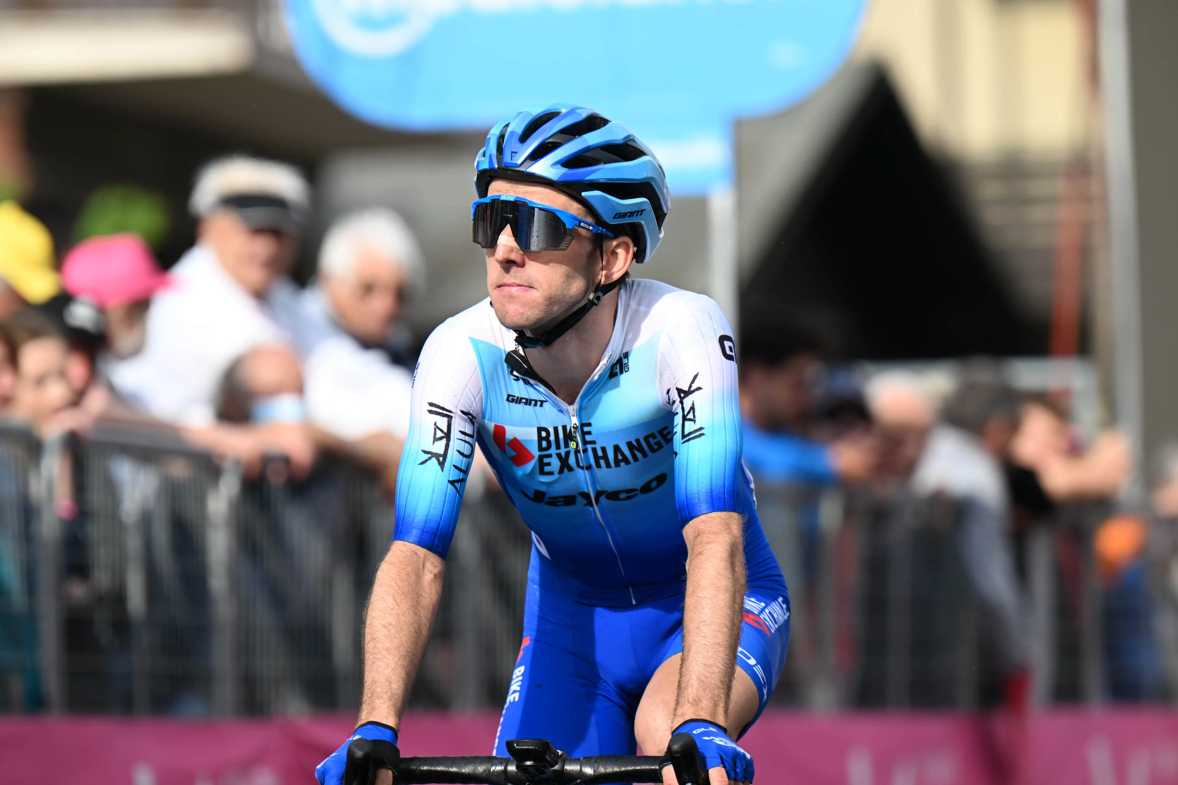 Simon Yates goes all-or-nothing, couldn't "keep up that effort" over Evenepoel's attack