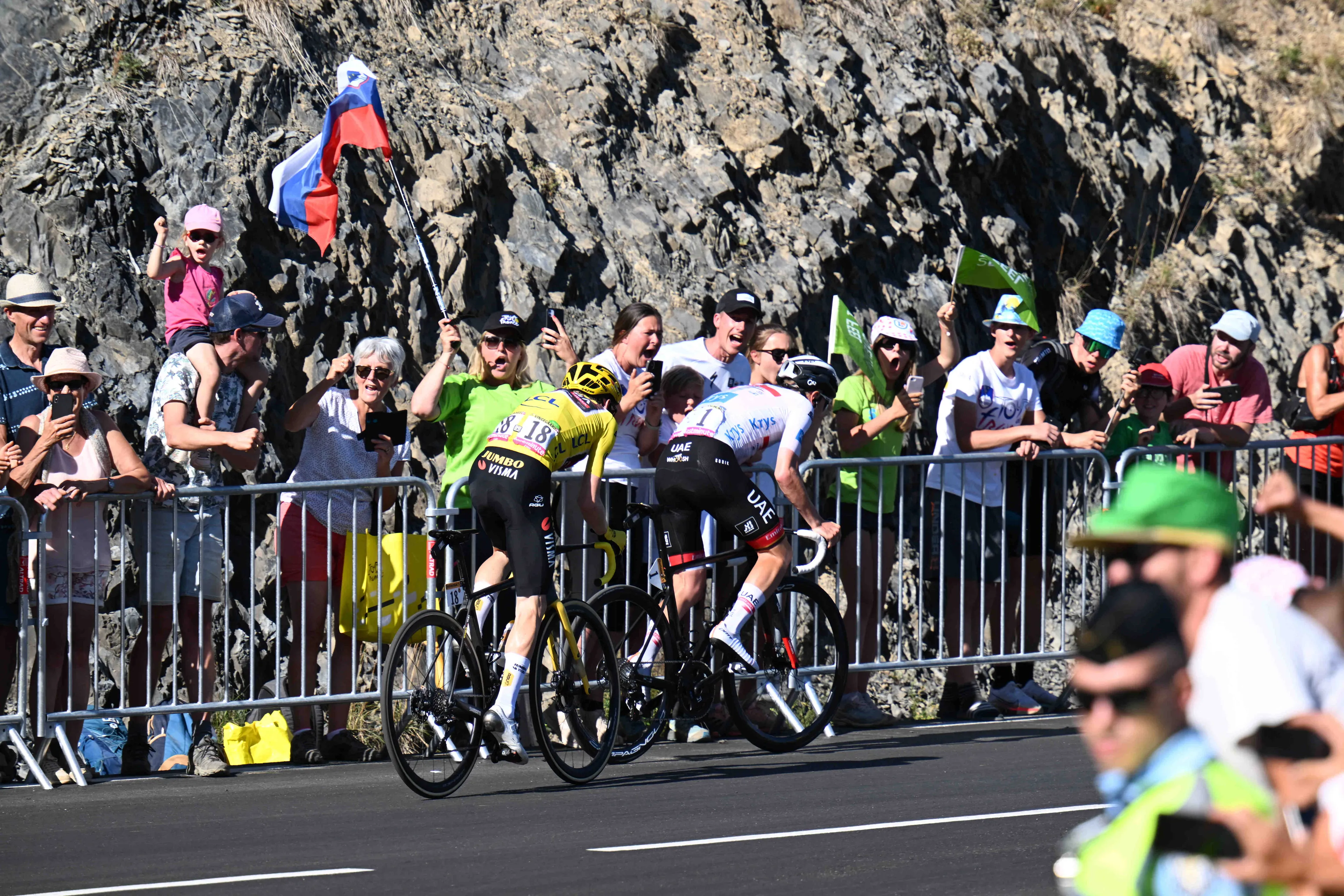 Tadej Pogacar focuses on the big picture on Vingegaard battle: "Even if I beat him, it would have no impact on the Tour de France"